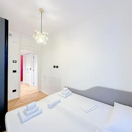 Ausonio Urban - 3 Min Dal Naviglio Apartment Milan